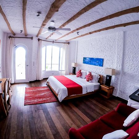 Hotel Angermeyer Waterfront Inn 푸에르토아요라 외부 사진