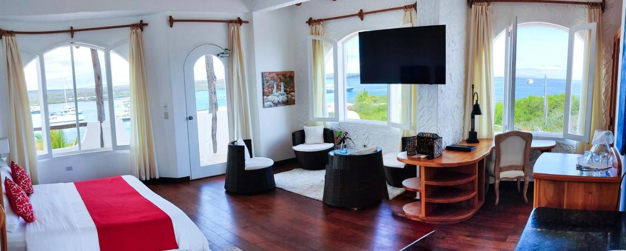 Hotel Angermeyer Waterfront Inn 푸에르토아요라 외부 사진