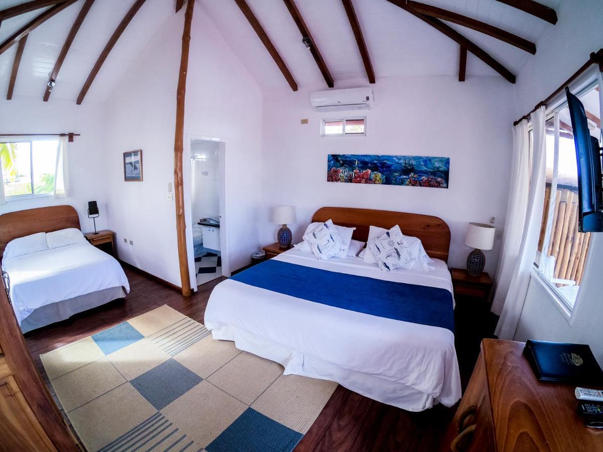 Hotel Angermeyer Waterfront Inn 푸에르토아요라 외부 사진
