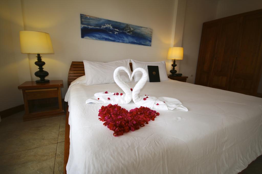 Hotel Angermeyer Waterfront Inn 푸에르토아요라 외부 사진