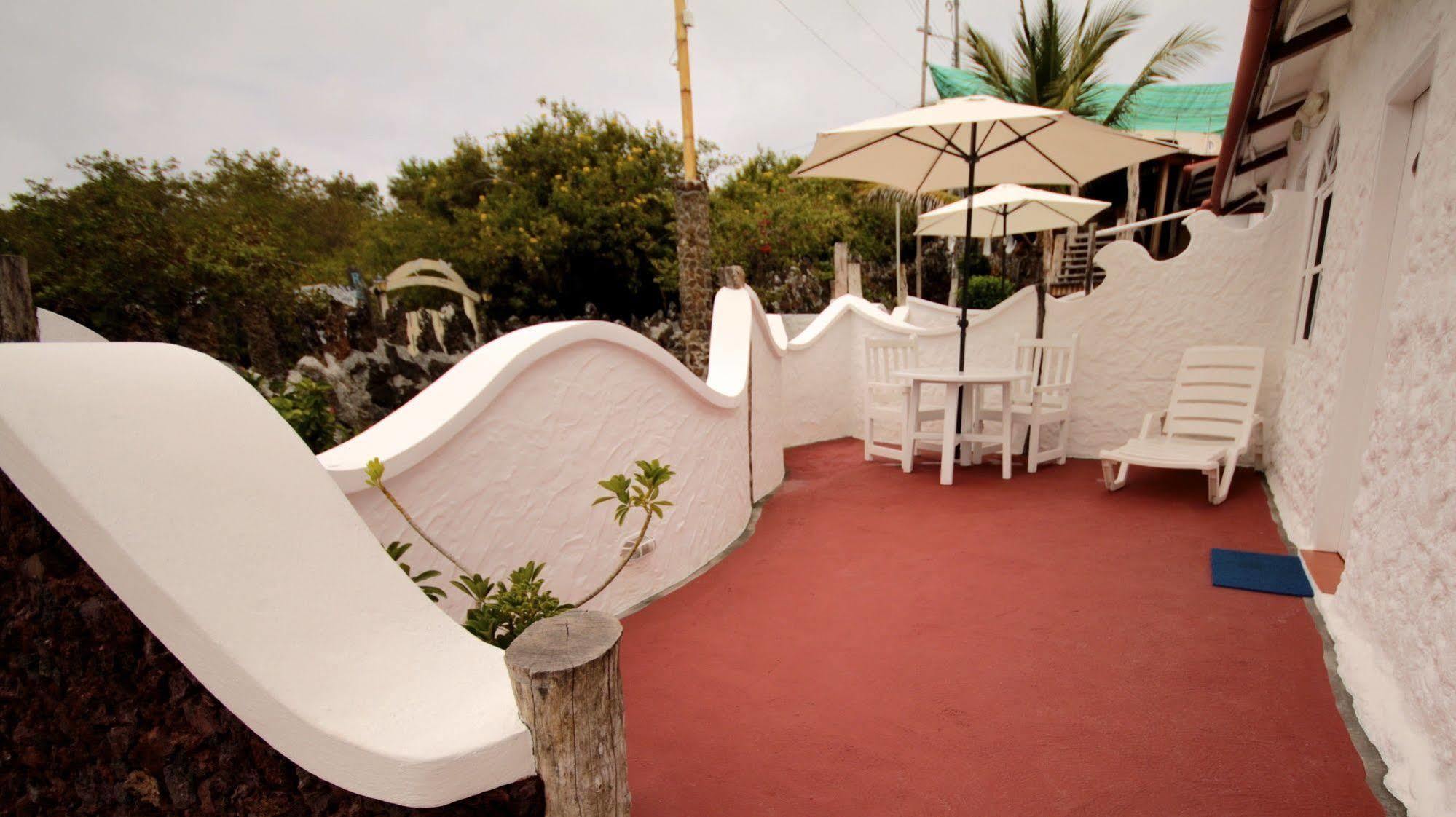 Hotel Angermeyer Waterfront Inn 푸에르토아요라 외부 사진